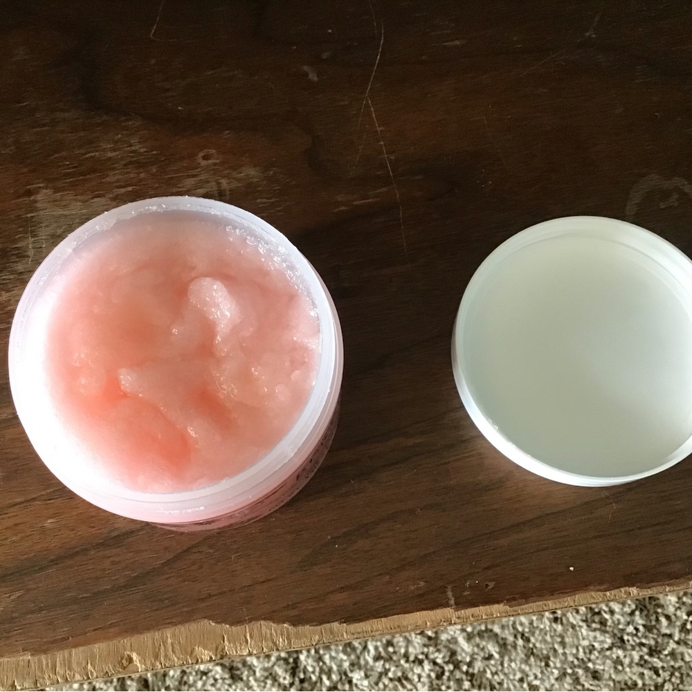 Amazing Grace philosophy salt body scrub - Picture 4 of 5